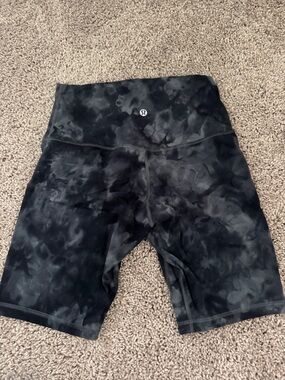 lululemon Black Charcoal Tie-Dye High-Rise Biker Shorts